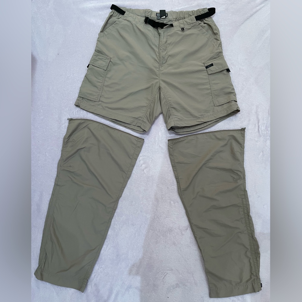 REI Women’s khaki Cargo zip off hiking pants